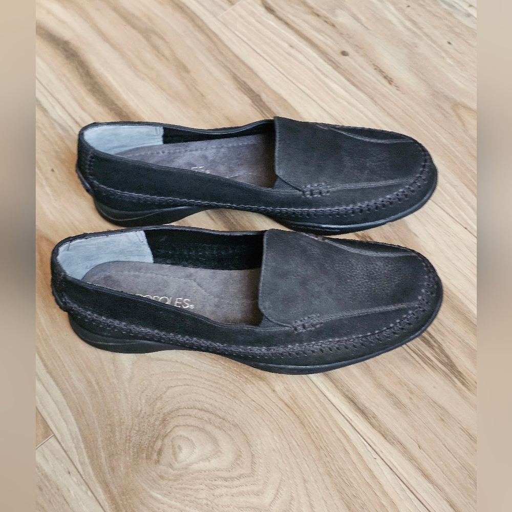 Aerosole Over Drive Slip-On Loafer Black Suade  Ortholight Footbed Womens Size 8